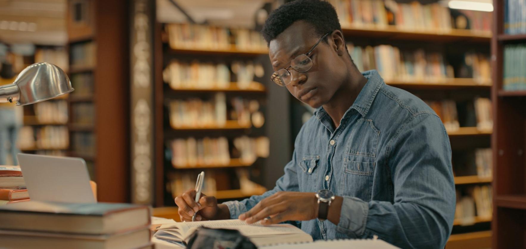 Налаштування світлових схем для предметної фотографії